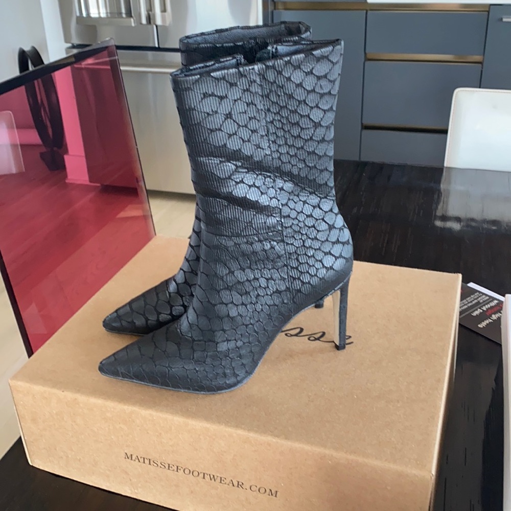 Matisse Dream Catcher Reptile Embossed Boots